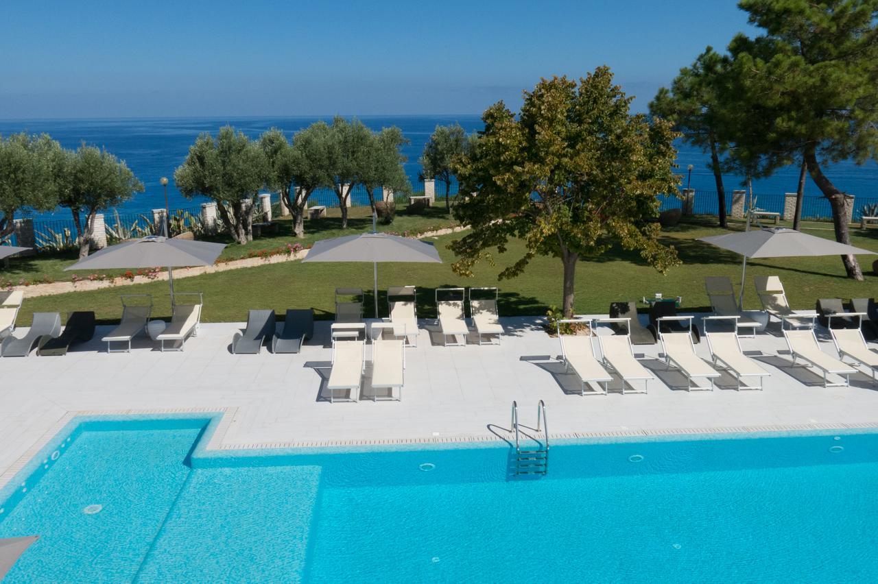 Hotel Tui Blue Tropea Santa Domenica  Zewnętrze zdjęcie