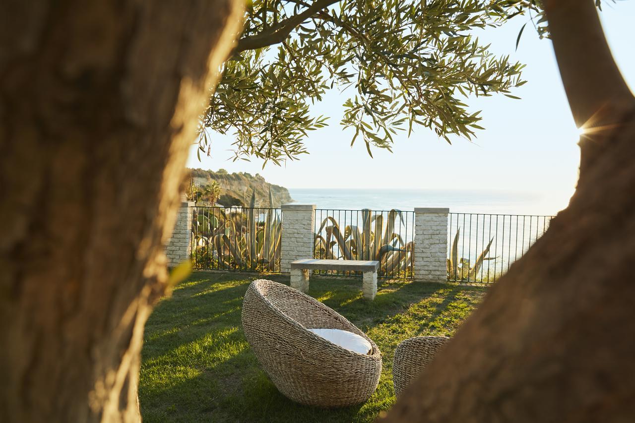 Hotel Tui Blue Tropea Santa Domenica  Zewnętrze zdjęcie