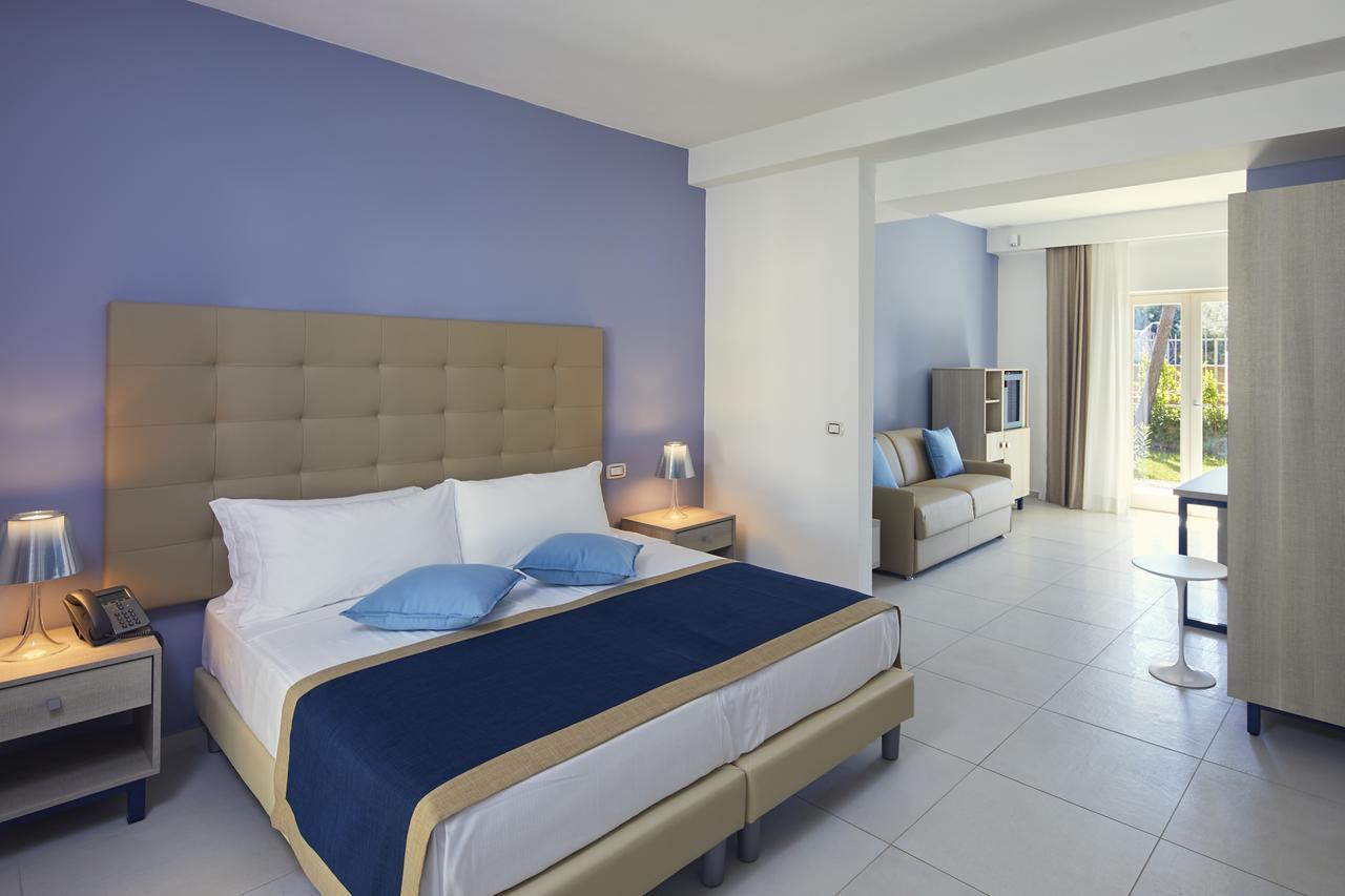 Hotel Tui Blue Tropea Santa Domenica  Zewnętrze zdjęcie